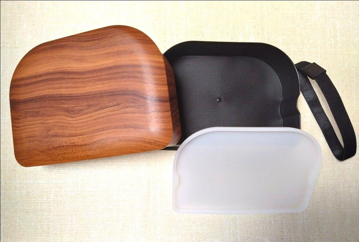Wooden lunch box